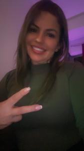 633368811: Chica busca chico en Sevilla