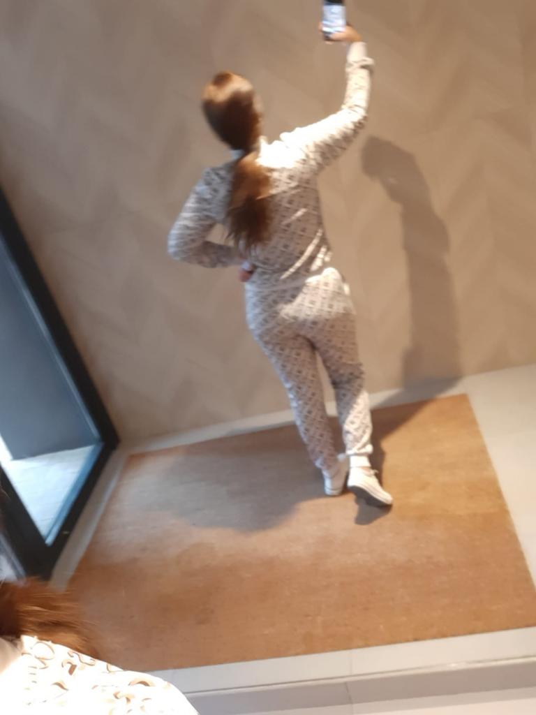 613734217: Chica busca chico en Madrid