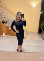 653980398: Chica busca chico en Orense