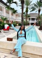 613456269: Chica busca chico en Cádiz