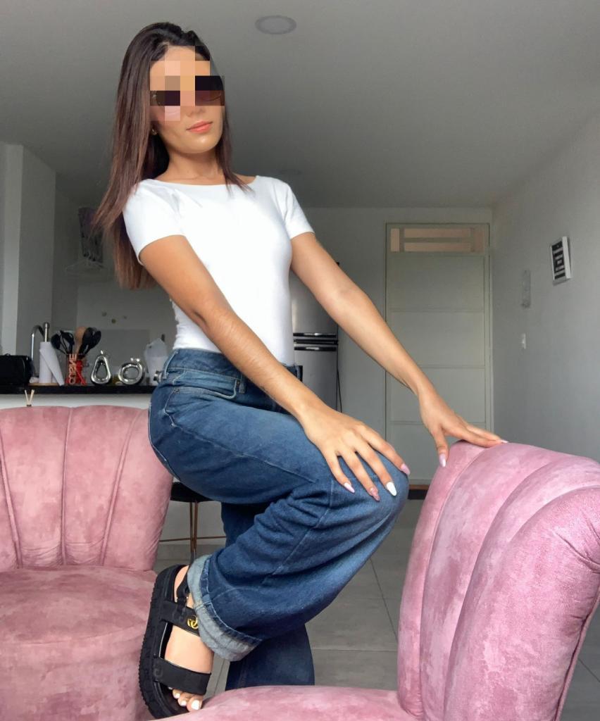 605631063: Chica busca chico en Valladolid