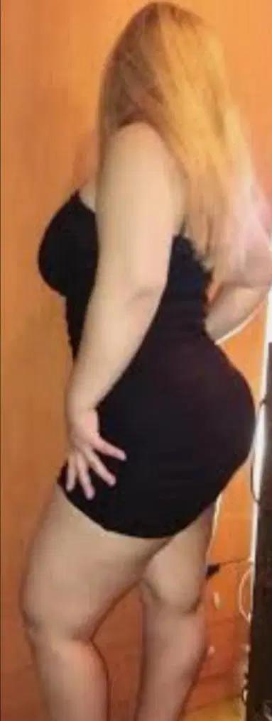 Chica busca chico en Granada: 