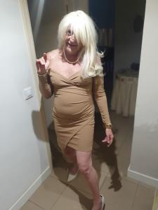 644160433: Chico busca chica en Sevilla