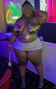 Chica busca chico en Huelva: 