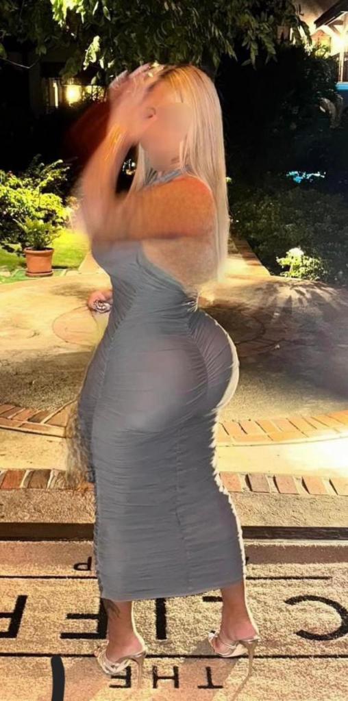 Chica busca chico en Cádiz: 