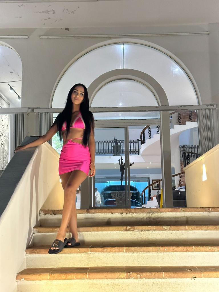 691298739: Chica busca chico en Zaragoza