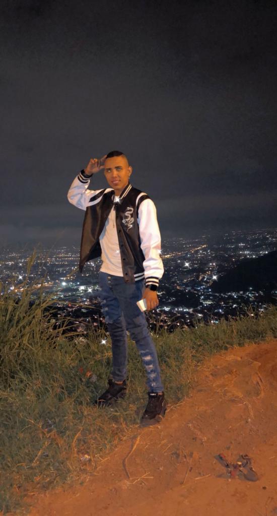 632436999: Chico busca chica en Mallorca