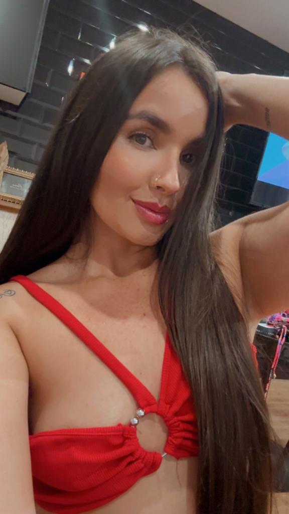 Chica busca chico en Jaén: 