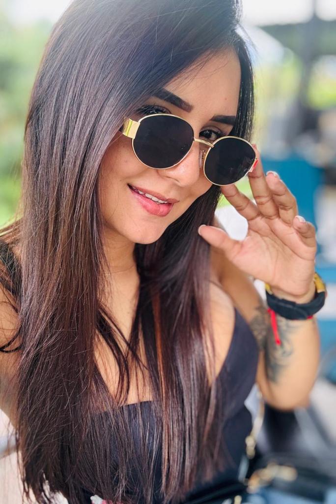 Chica busca chico en Madrid: Chica busca chico