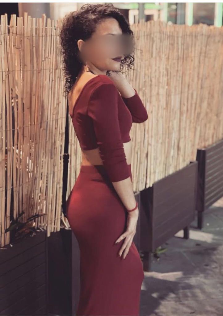 611833483: Chica busca chico en Alicante