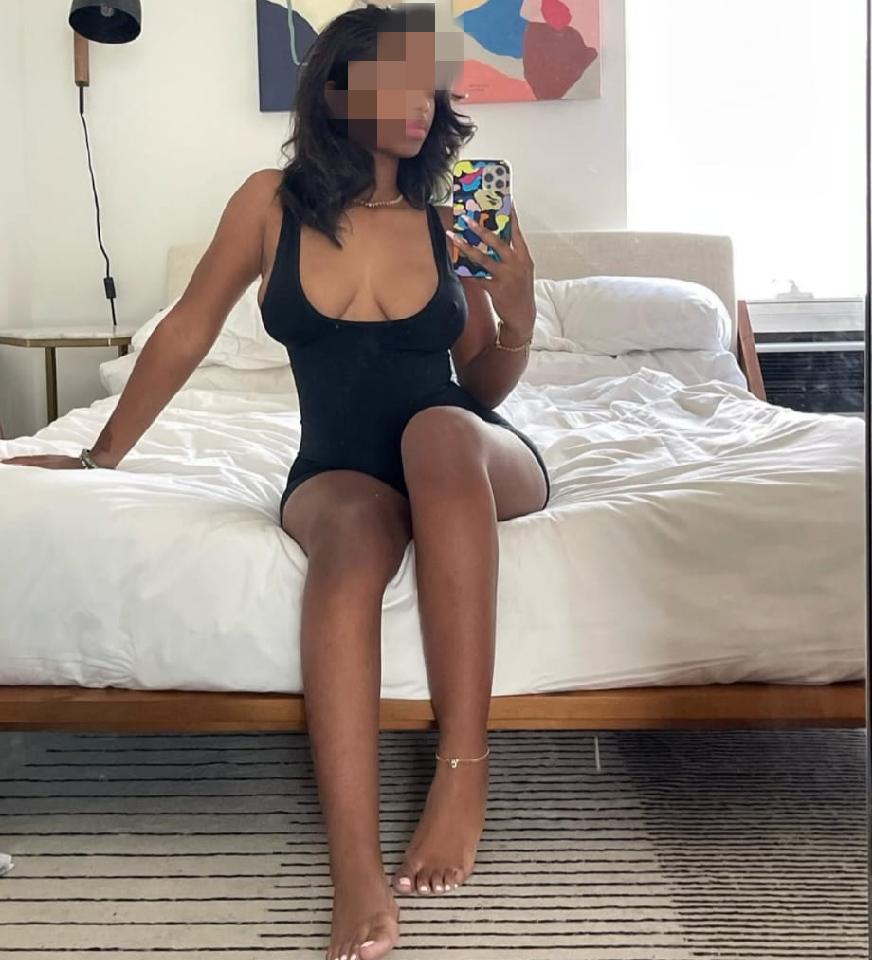 Chica busca chico en Lugo: 