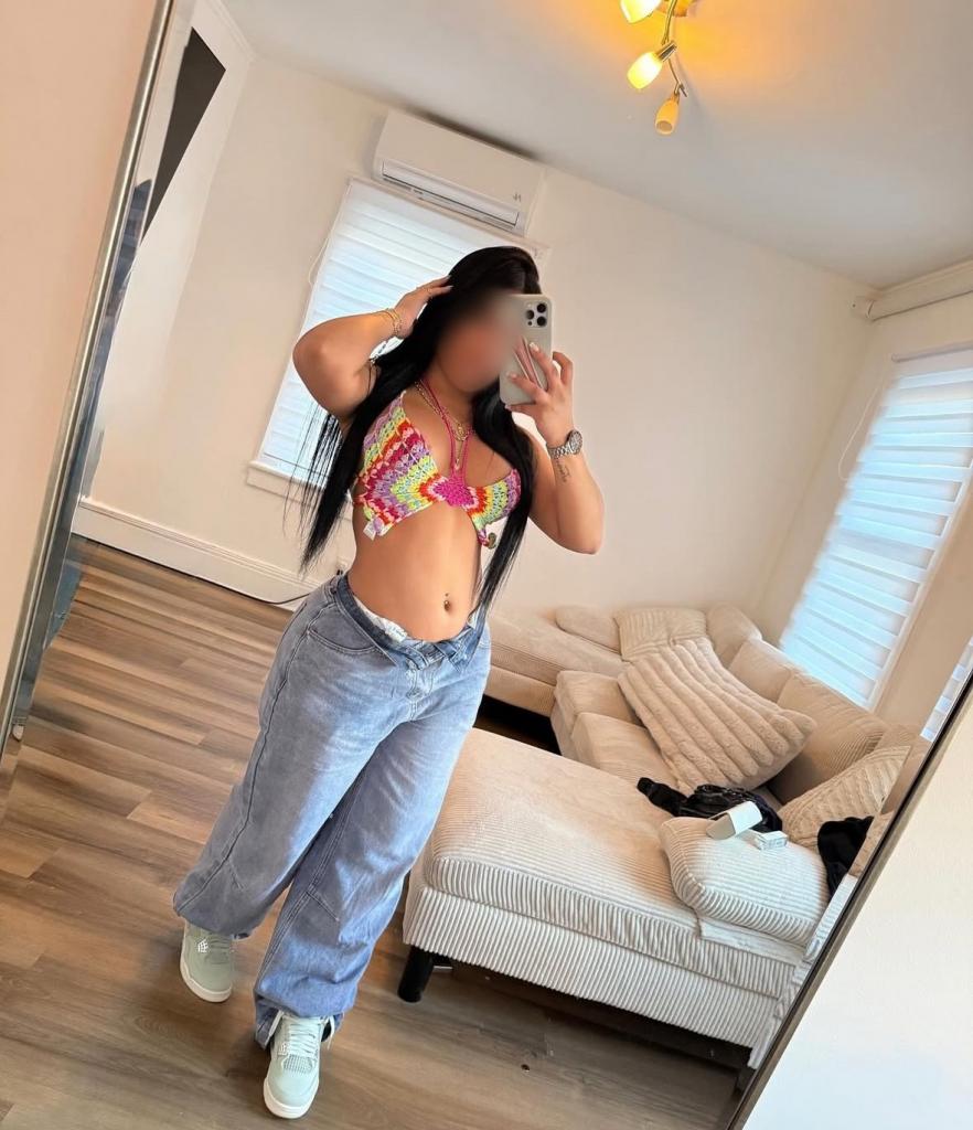 Chica busca chico en Sevilla: 