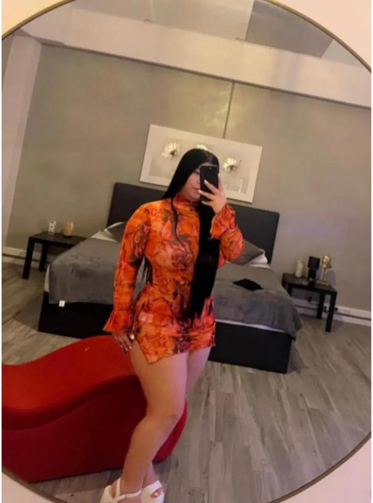 Chica busca chico en Murcia: 