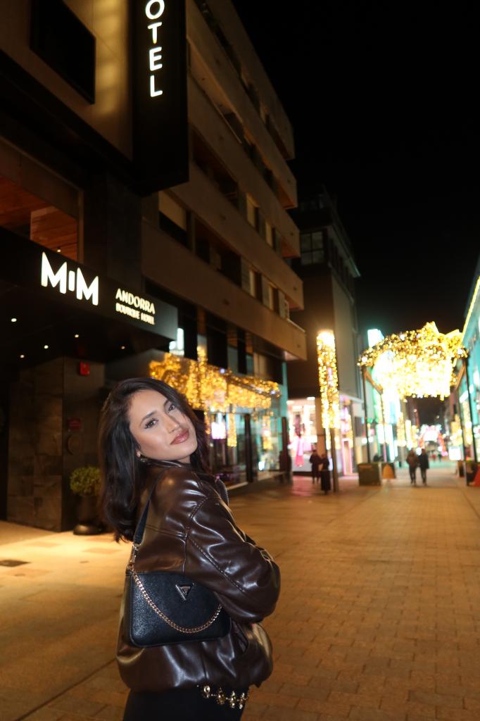 Chica busca chico en Lérida: 