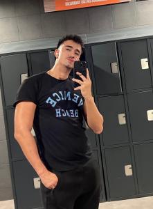 691606501: Chico busca chica en Valencia