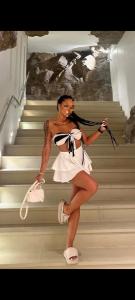 697492654: Chica busca chico en Málaga