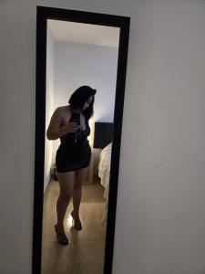 643109855: Chica busca chico en Almería
