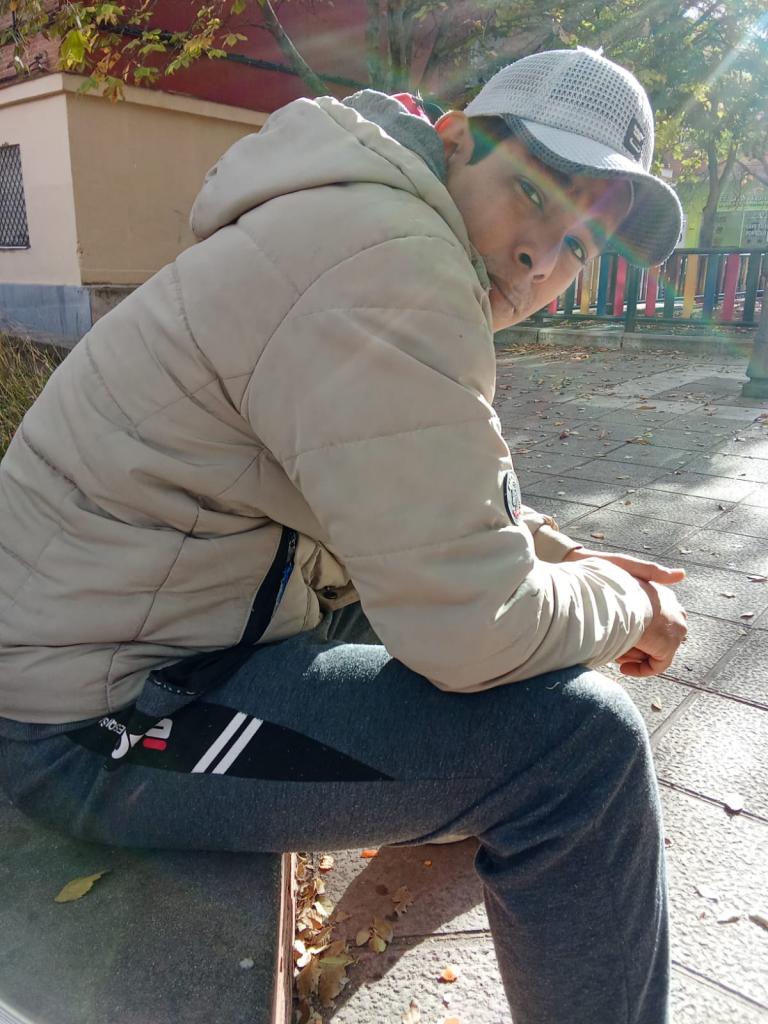 Chico busca chica en Toledo: 