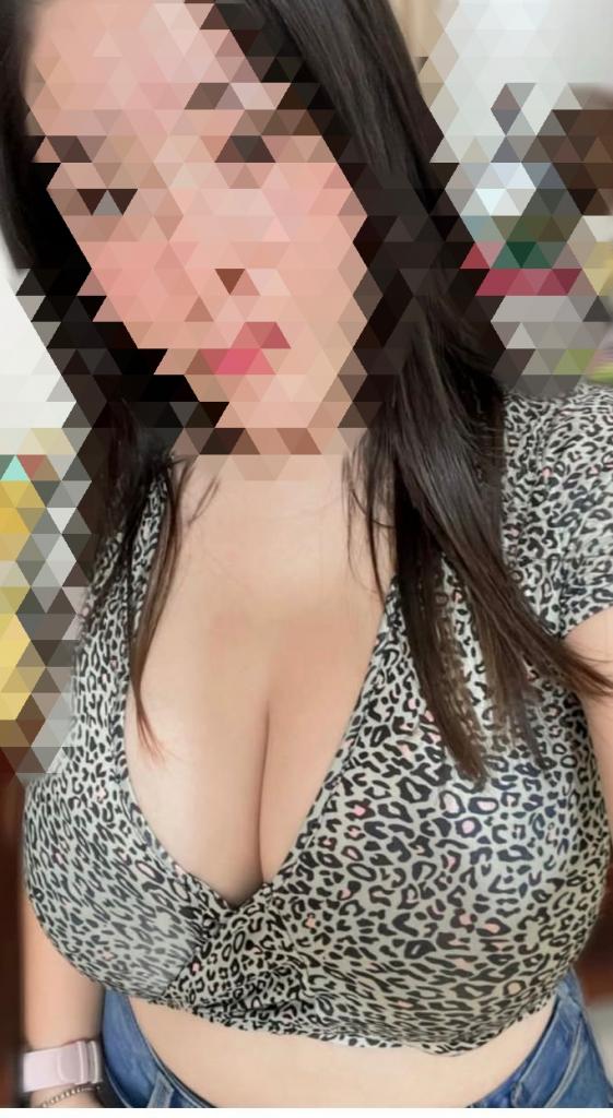 642110926: Chica busca chico en Gerona