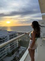 623137206: Chica busca chico en Alicante