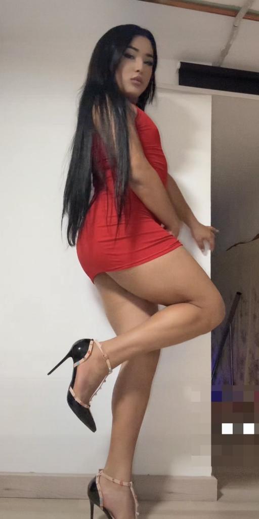 611261598: Travesti en Álava