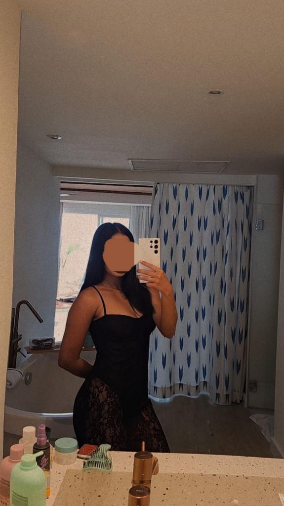 647798358: Chica busca chico en Badajoz