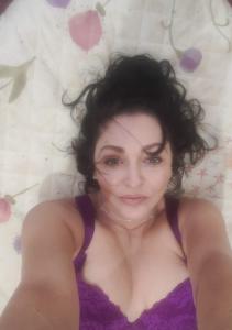 643140297: Chica busca chico en La Coruña