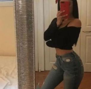 641410187: Chica busca chico en La Rioja