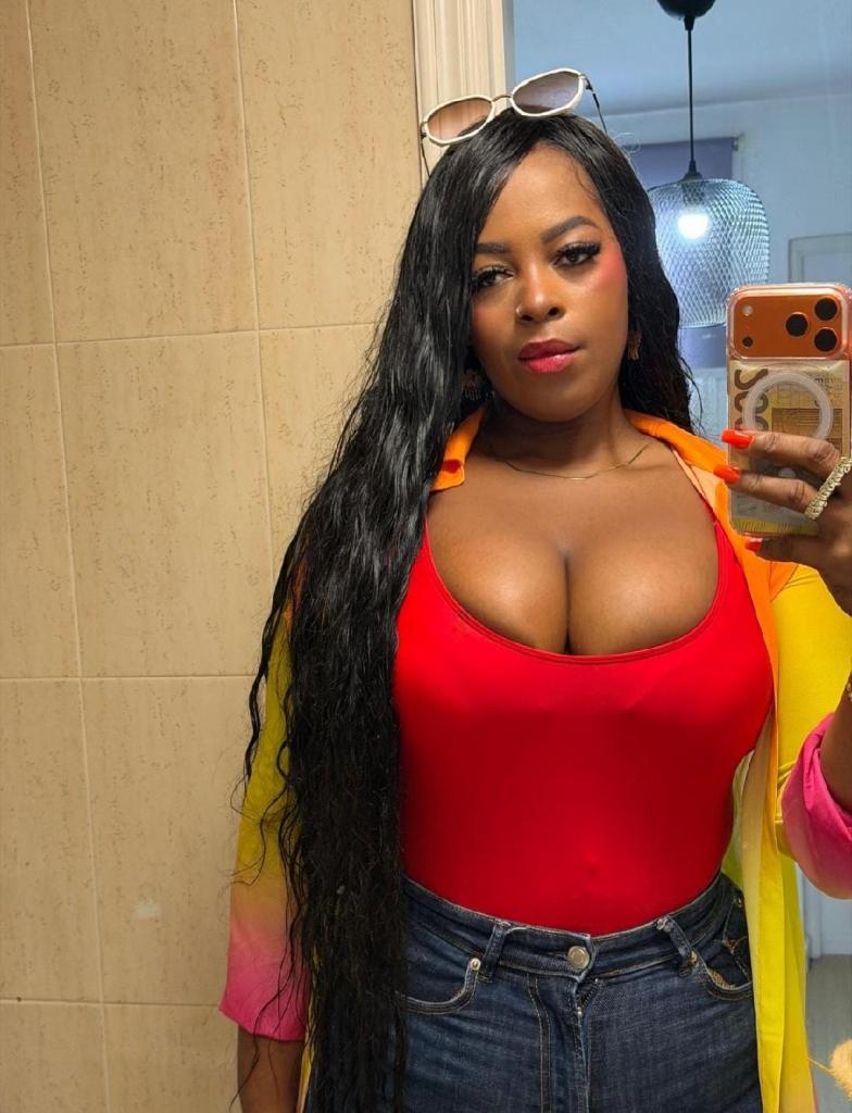 Chica busca chico en Tenerife: Chica busca chico