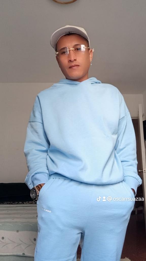 602053017: Chico busca chica en Valencia