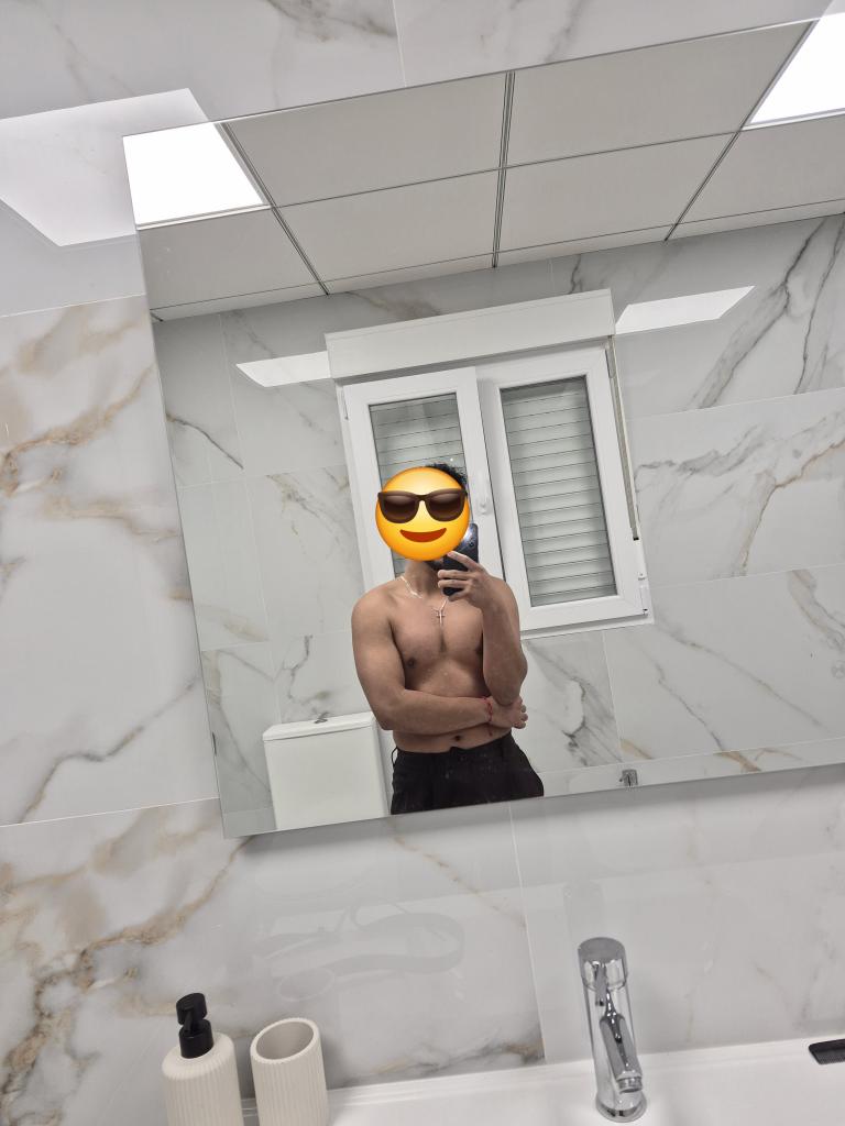 Chico busca chica en Murcia: 