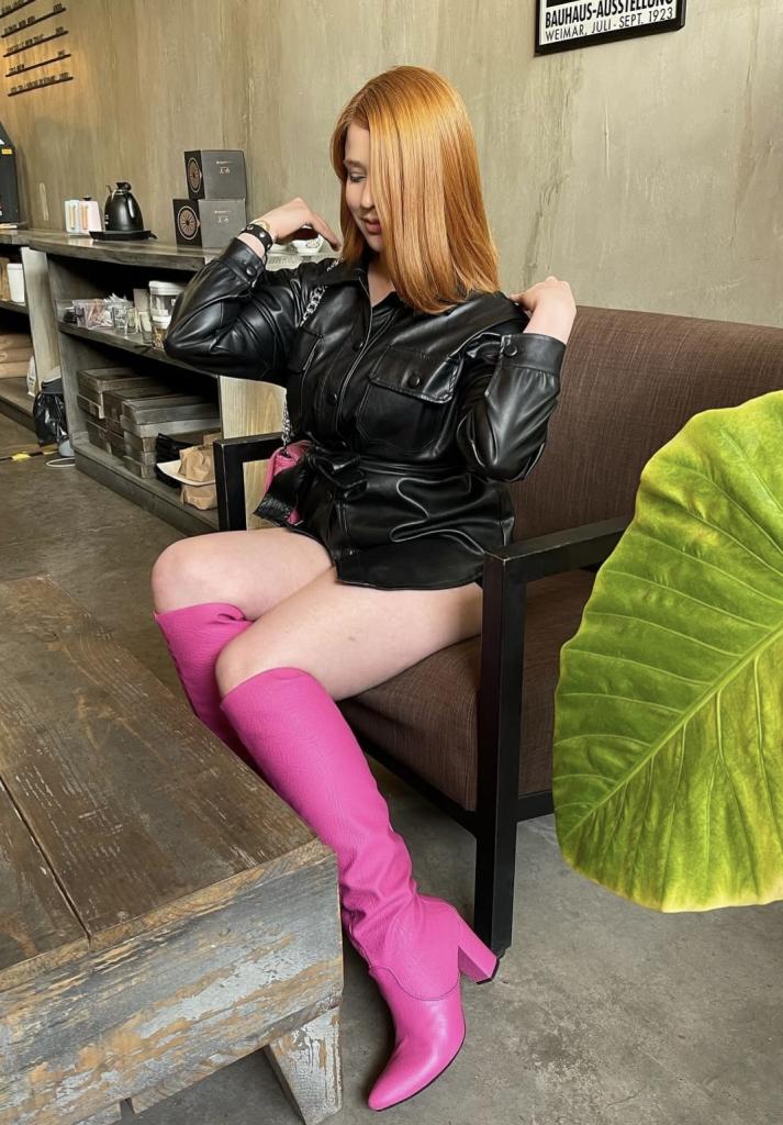 Chica busca chico en Huelva: 