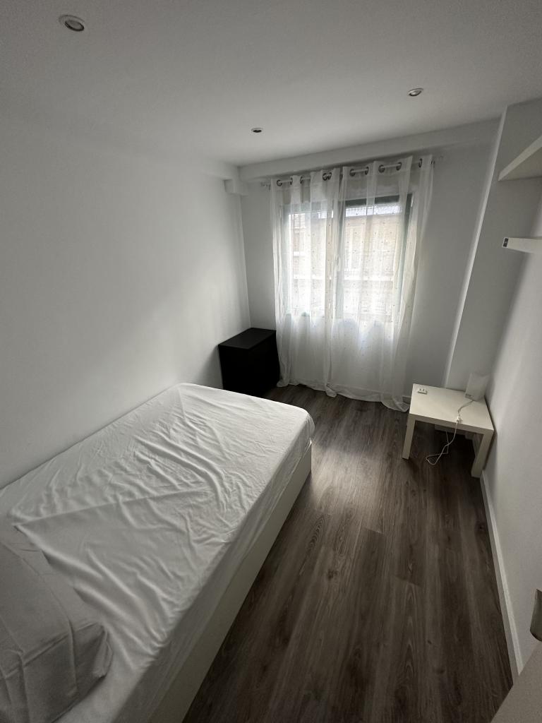 614225300:  en Zaragoza