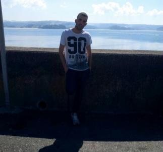 607454539: Chico busca chica en Tenerife