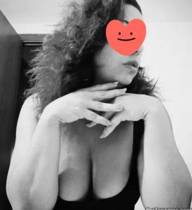 626946499: Chica busca chico en Pontevedra