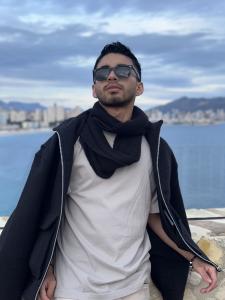 742063903: Chico busca chica en Alicante