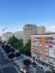 604916887: Chica busca chico en Madrid