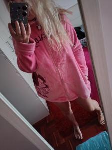 632931150: Chica busca chico en La Coruña