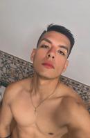 637749146: Chico busca chica en Madrid