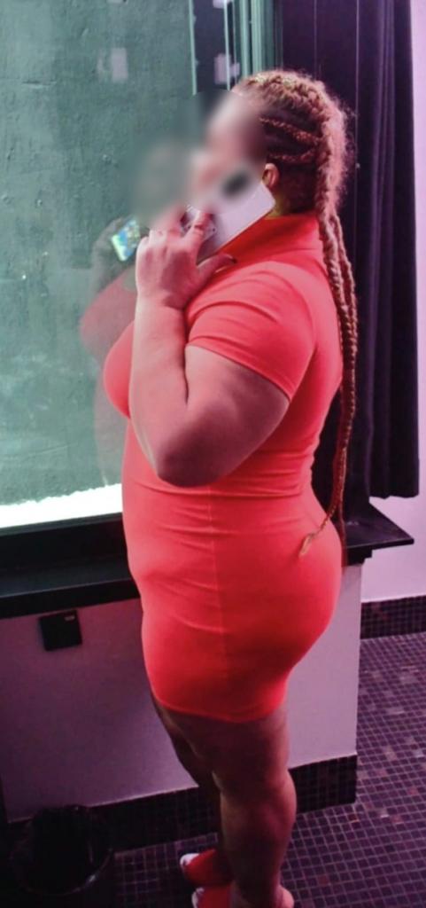 Chica busca chico en Madrid: 