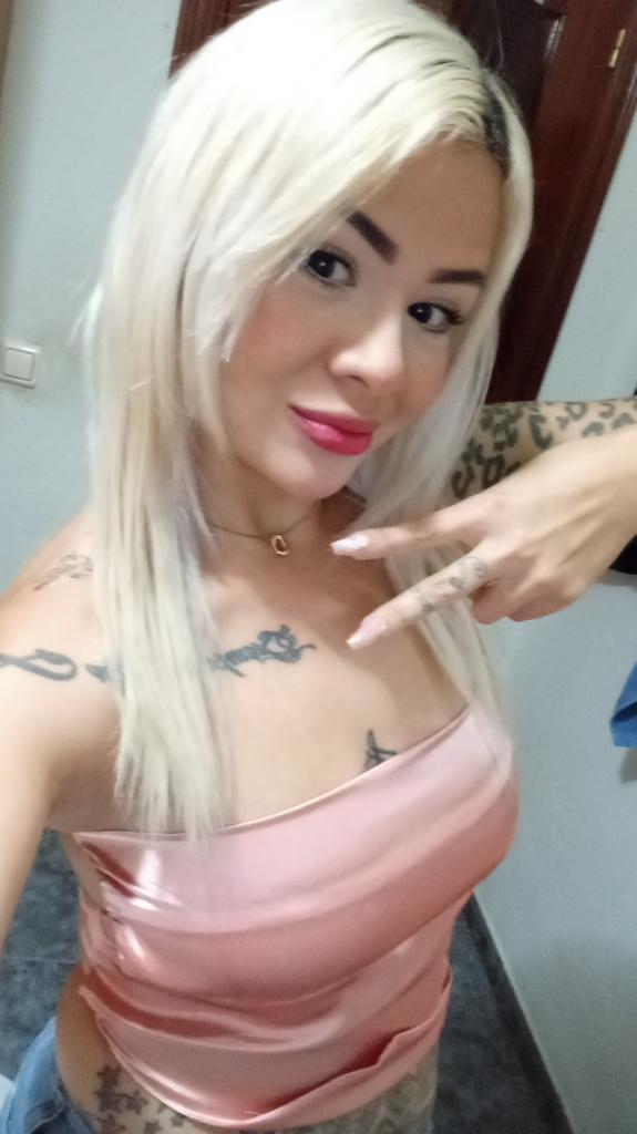 641226455: Chica busca chico en Córdoba