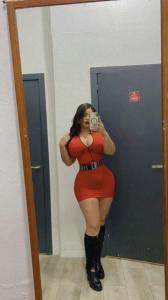 664290477: Chica busca chico en Sevilla