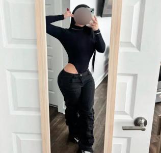 643061280: Chica busca chico en Almería