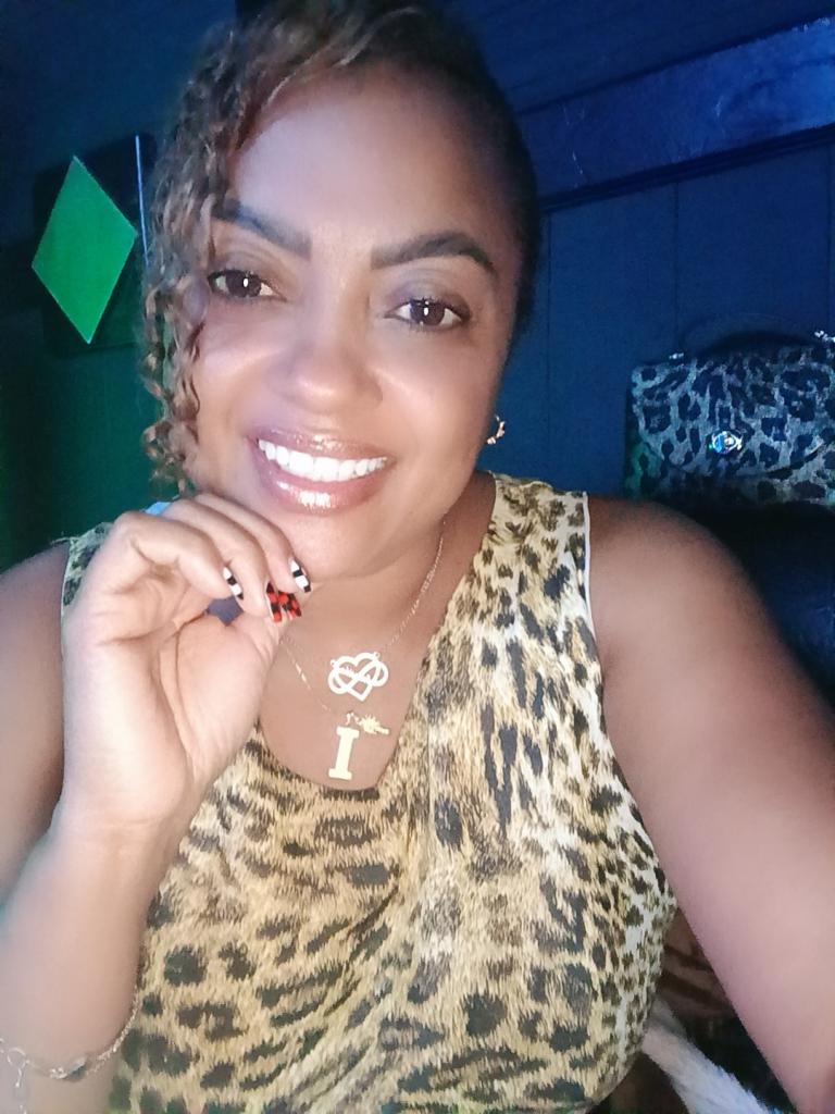 Chica busca chico en Zaragoza: Chica busca chico