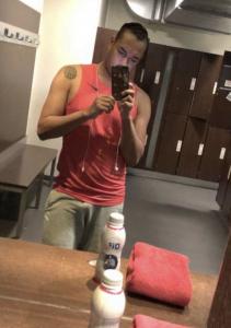 631771736: Chico busca chica en Sevilla